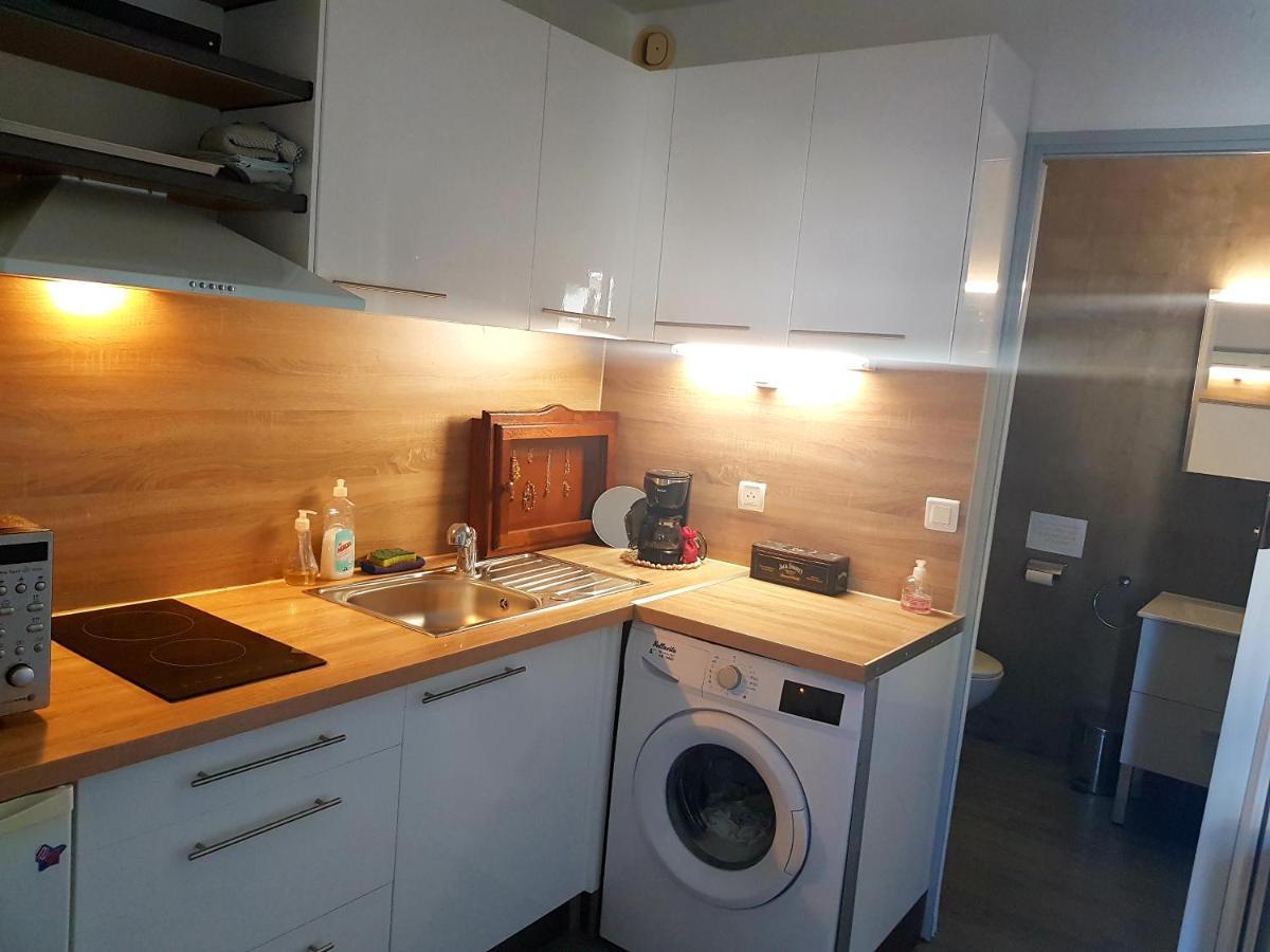 Studio Climatise Classe 2 Dans Marina Proche Mer Et Etang - Lit Wifi Fibre Et Parking Prive Sète Exteriör bild